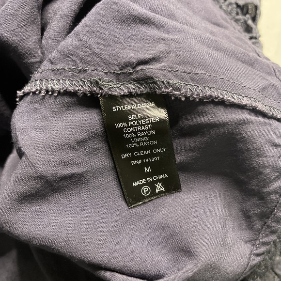 ASTR The Label Women's Sleeveless Lace Fit & Flare Midi Dress M Navy/Purple EUC - Picture 5 of 8